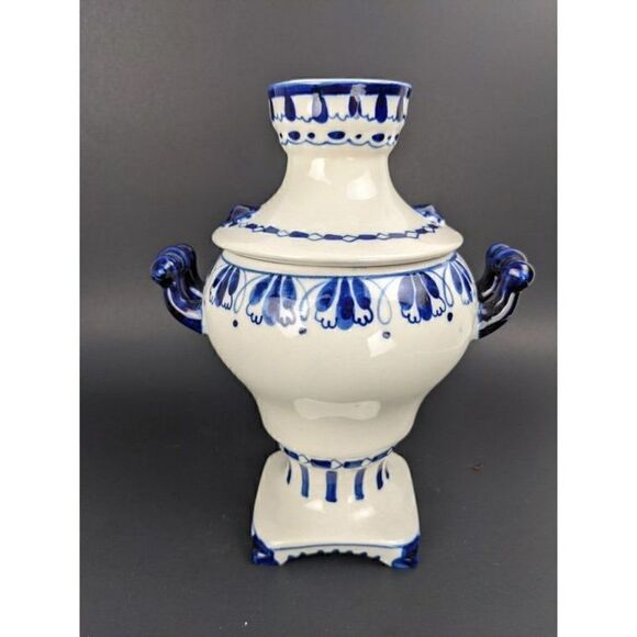 Blue and white Porcelain Urn, Gzhel porcelain Russian Urn - Picture 6 of 7